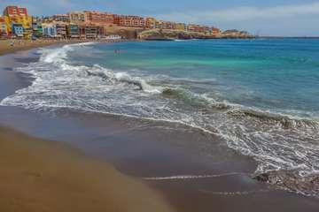 Oleaje en las playas de Telde/Antonio Rico.